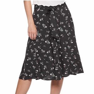 So Button Front Midi Skirt with Tie Floral Size S